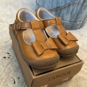 Toddler Size 6 L’Amour Mary Janes